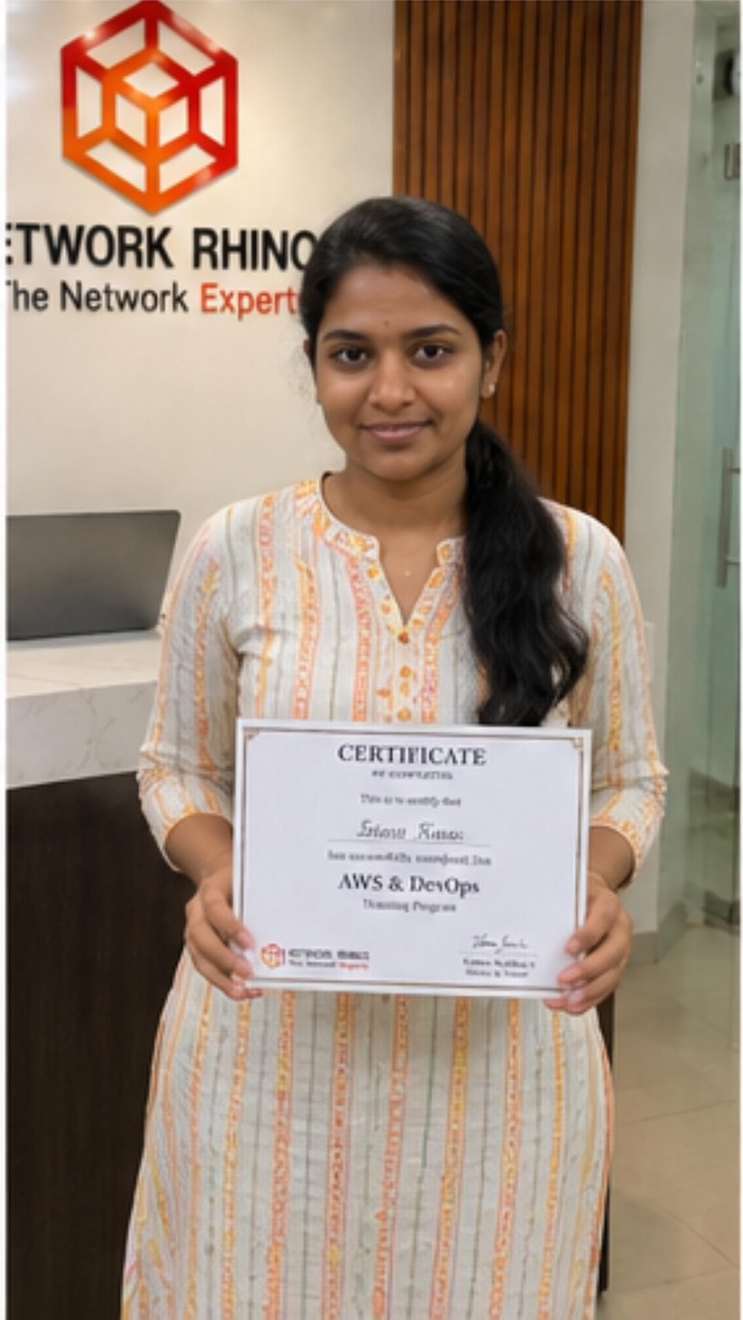 Network Rhinos student with AWS & DevOps course completion certificate